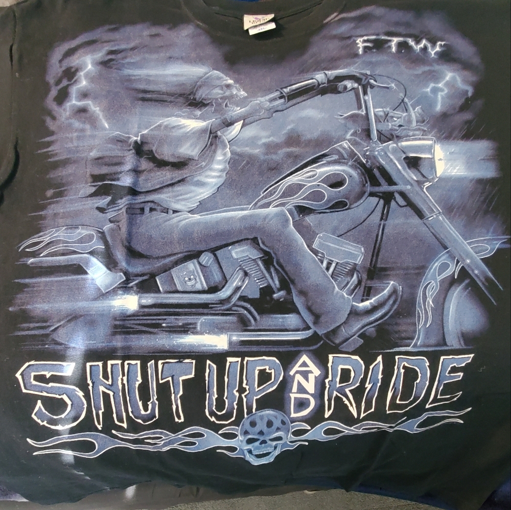 New Black T-shirt